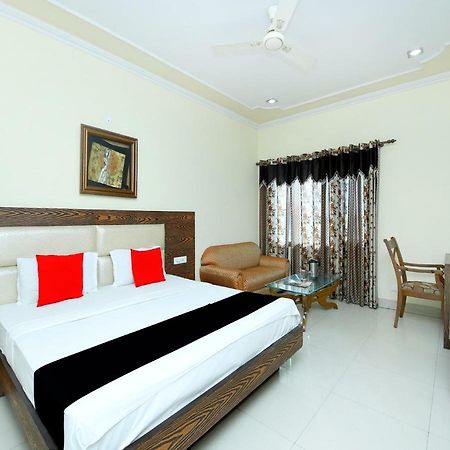 Hotel Sanjog International Amritsar Exteriör bild