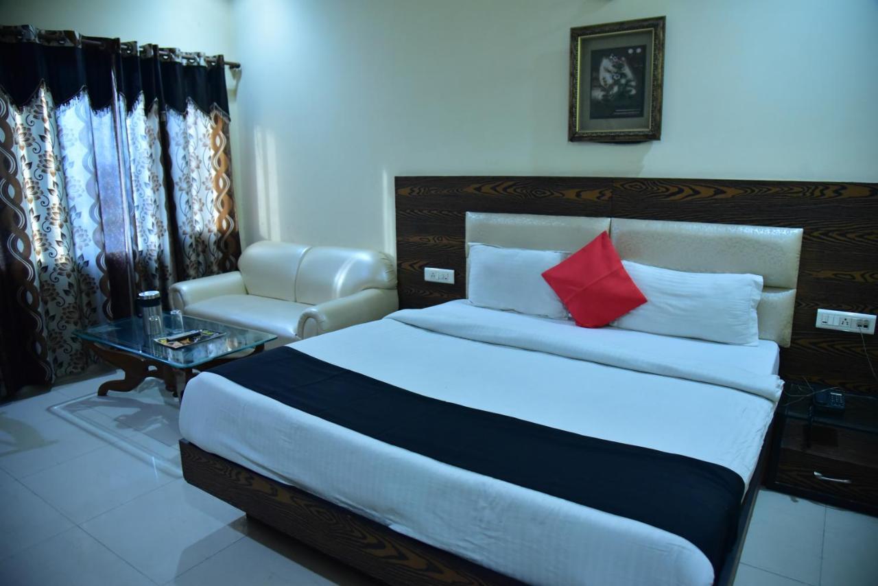 Hotel Sanjog International Amritsar Exteriör bild