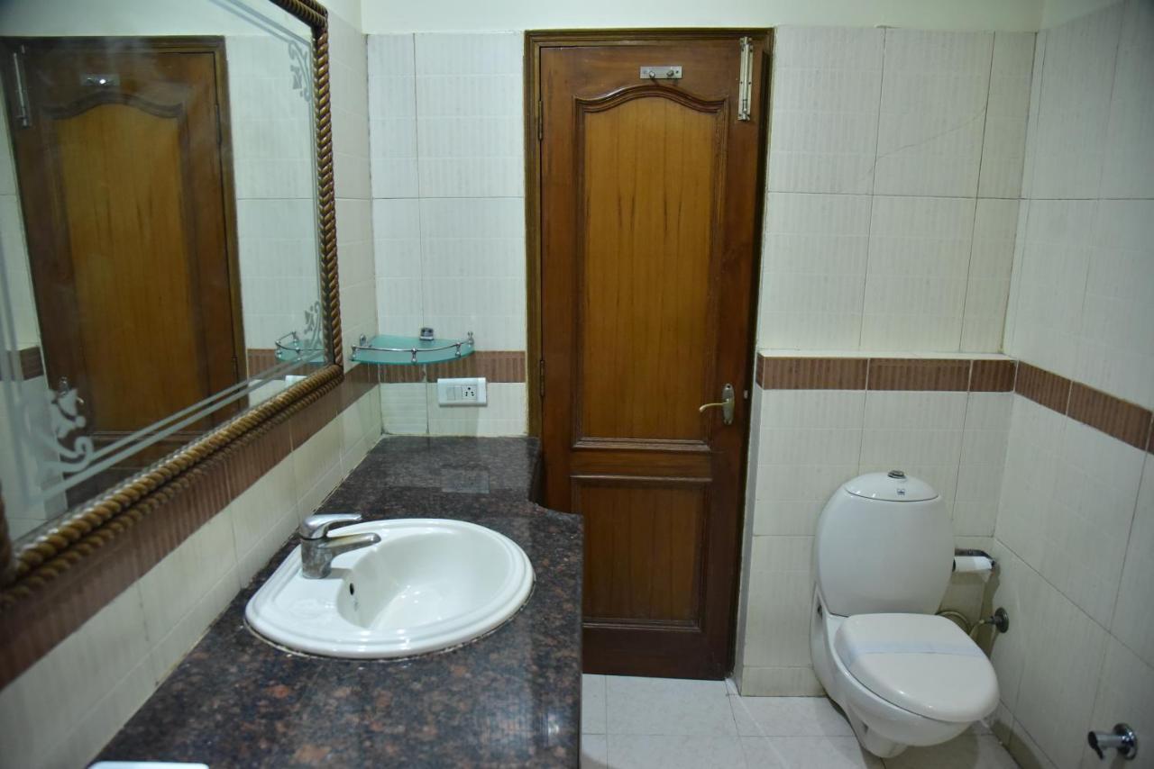 Hotel Sanjog International Amritsar Exteriör bild