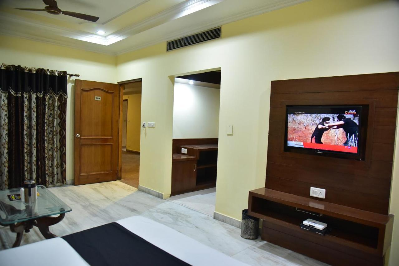 Hotel Sanjog International Amritsar Exteriör bild