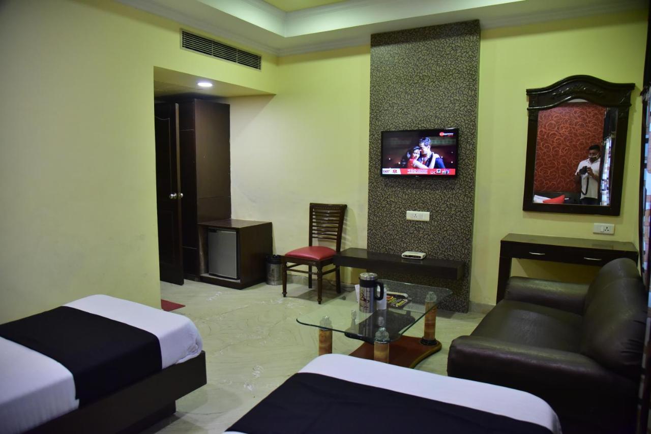 Hotel Sanjog International Amritsar Exteriör bild