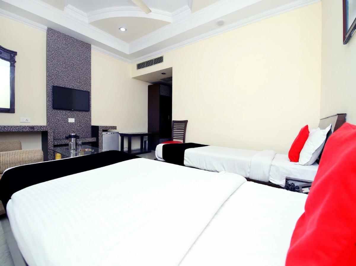 Hotel Sanjog International Amritsar Exteriör bild
