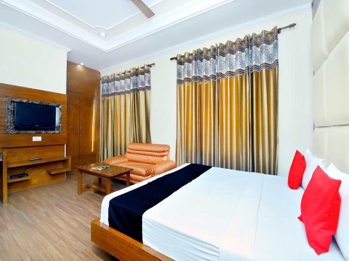 Hotel Sanjog International Amritsar Exteriör bild